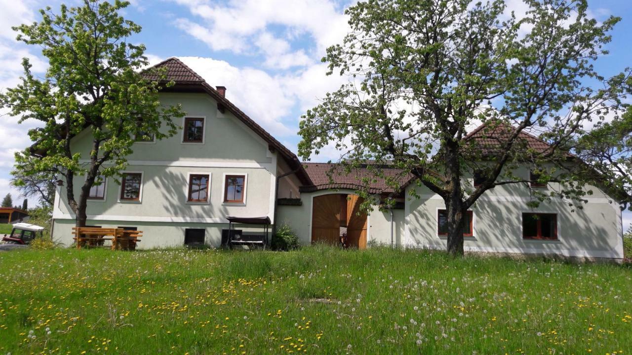 Biohof Mayerhofer Grossmeinharts Esterno foto